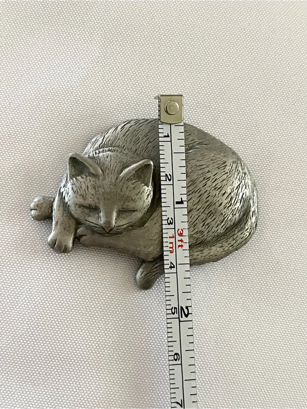 Vintage JJ Jonette Jewelry Napping Cat Brooch 1980s-1990s